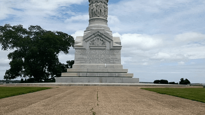 Yorktown victory memorial