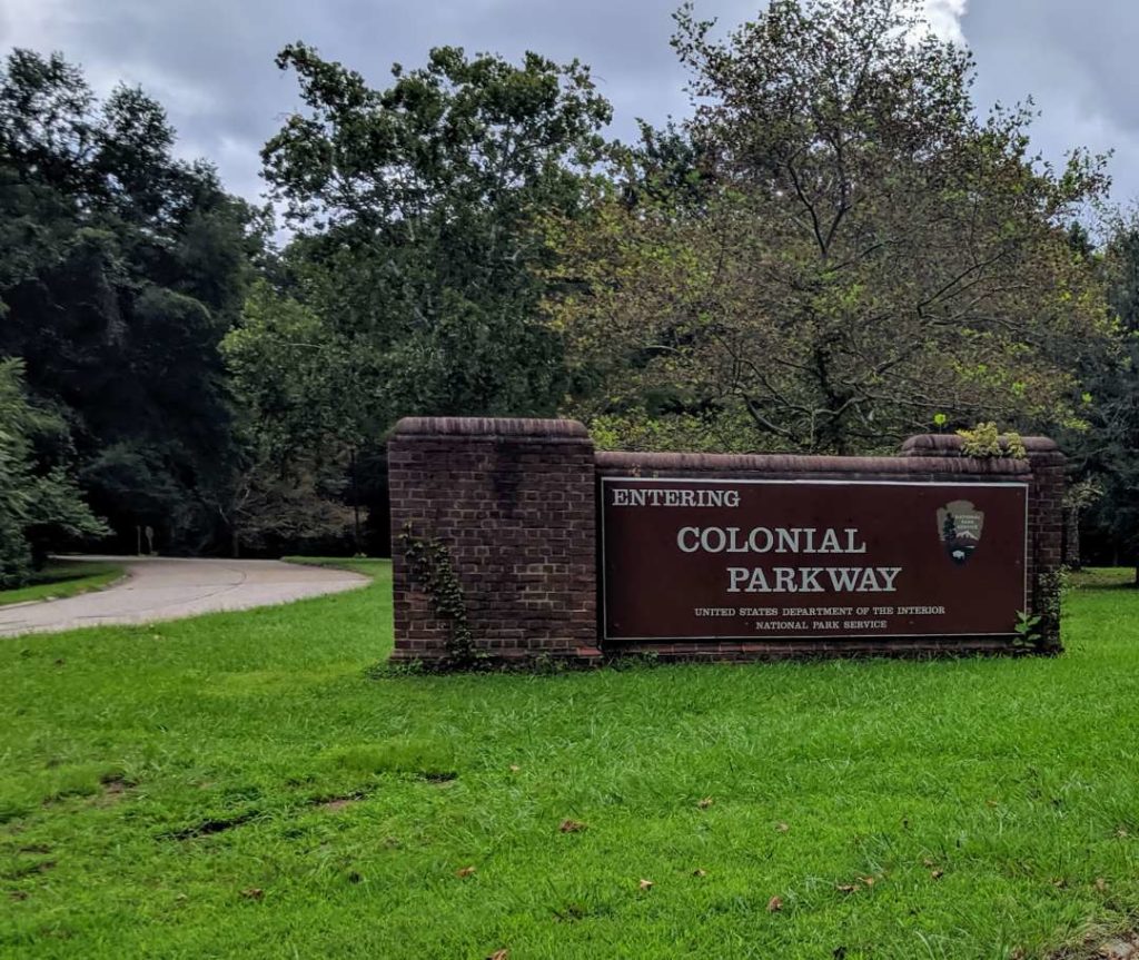 Colonial Parkway
