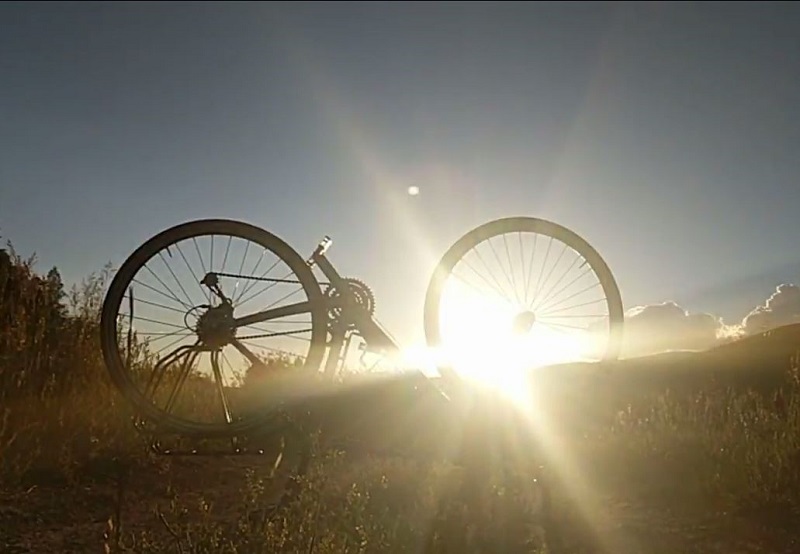 bike tour sunset