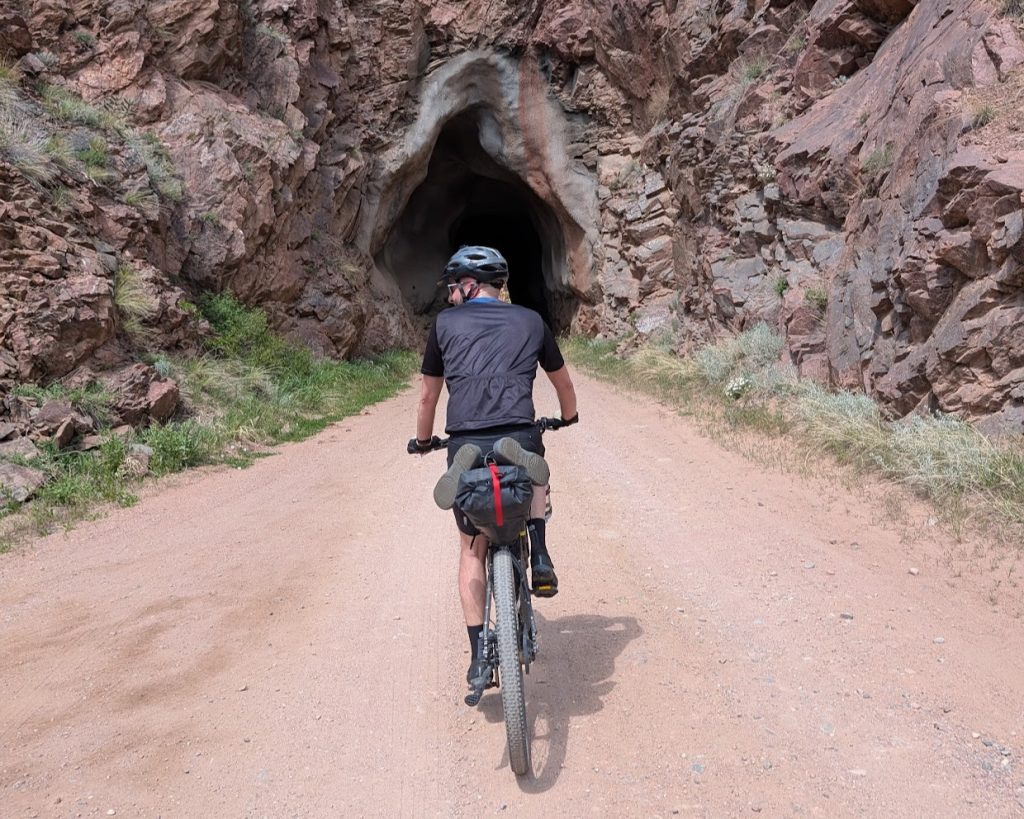 bikepacking phantom canyon shelf road colorado